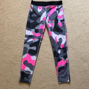 Nike pink camo leggings